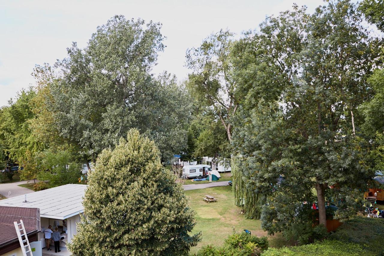 Donaupark Camping Tulln Tulln An Der Donau Bagian luar foto